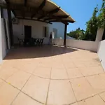 Roy House